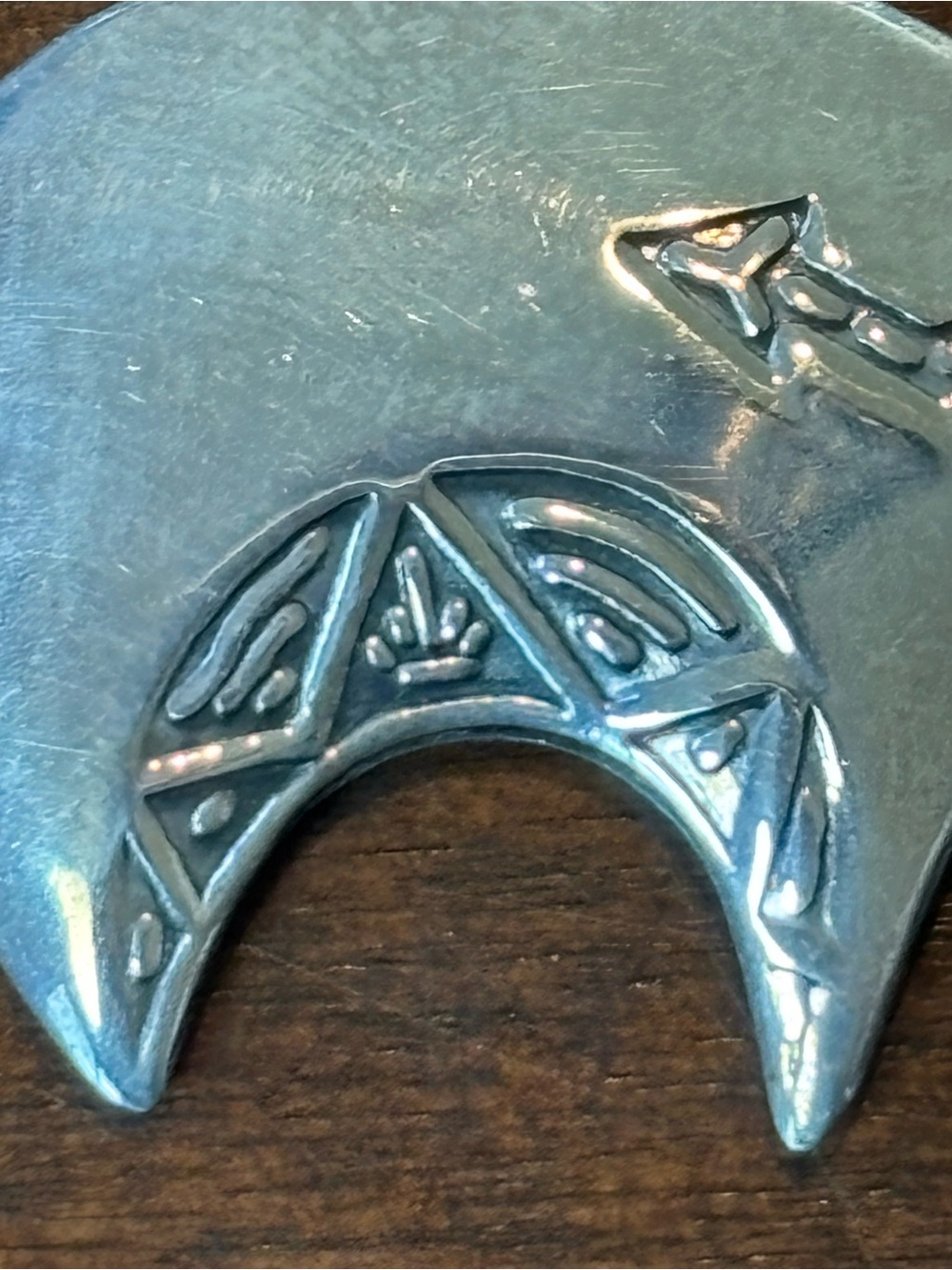 Southwest Style Bear Pendant Silver Tone Spirit Bear Totem Tribal Design - Picture 3 of 4